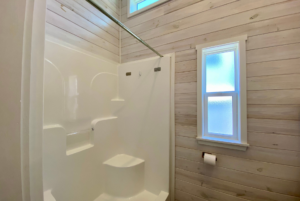 Full size walkin shower in tiny home
