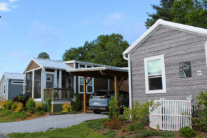 Tiny homes in the Hamlet with carport addition