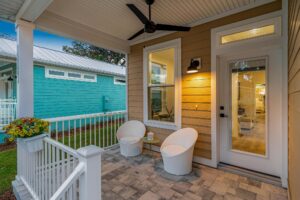 small cottage front porch in central florida