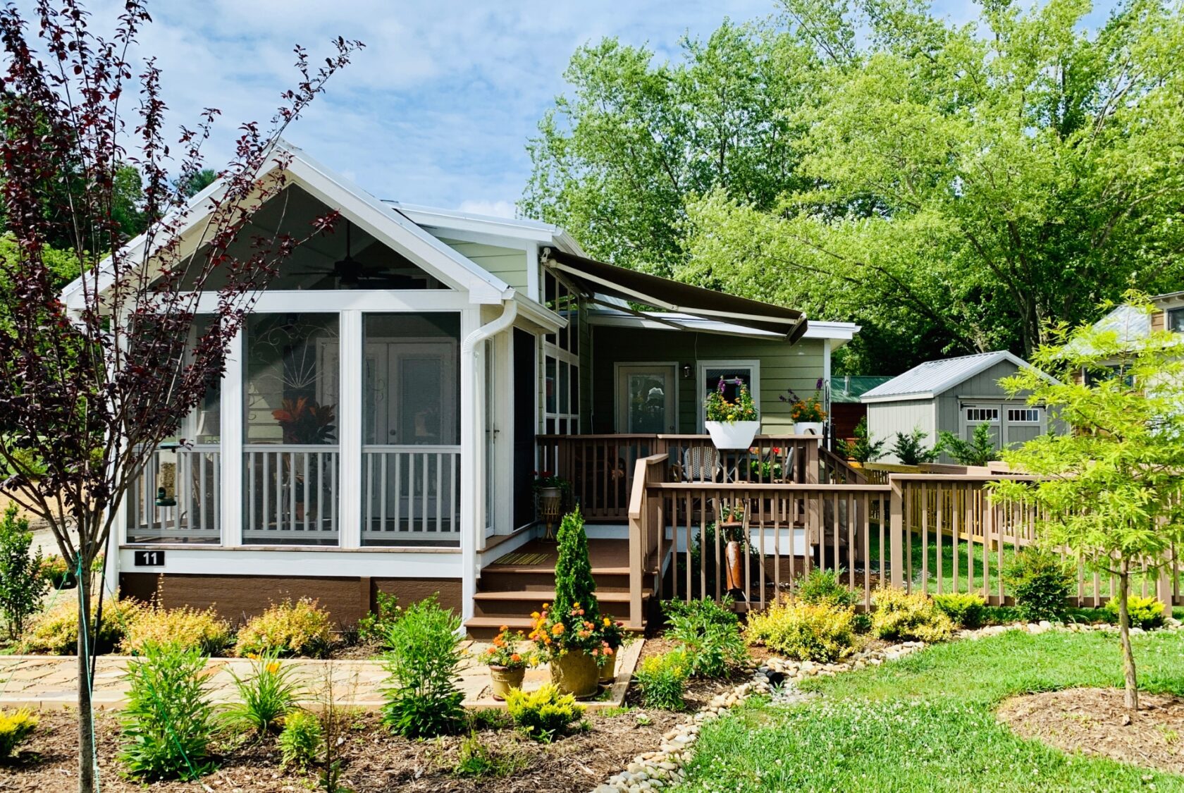 Park Model Mobile Homes: Exploring the Features and Benefits