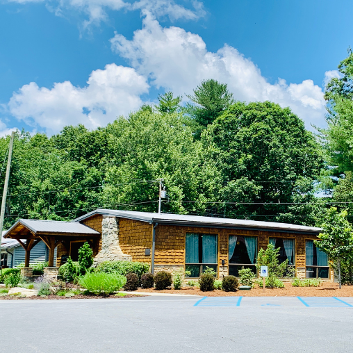 North Carolina sales office located in the village community by simple life.