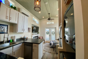 tiny home open layout with high ceilling and ceilling fan