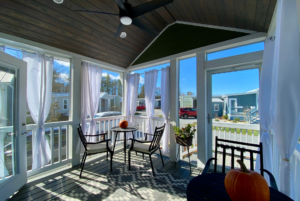 large front porch with ceilling fan