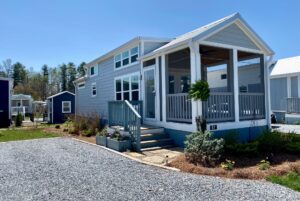side view of tiny home