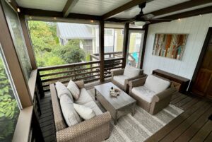 another view of screened in porch