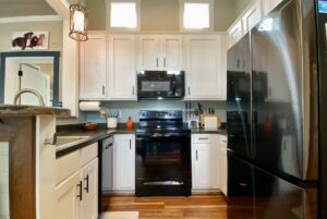 fully equipped kitchen
