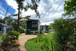 side view of tiny home