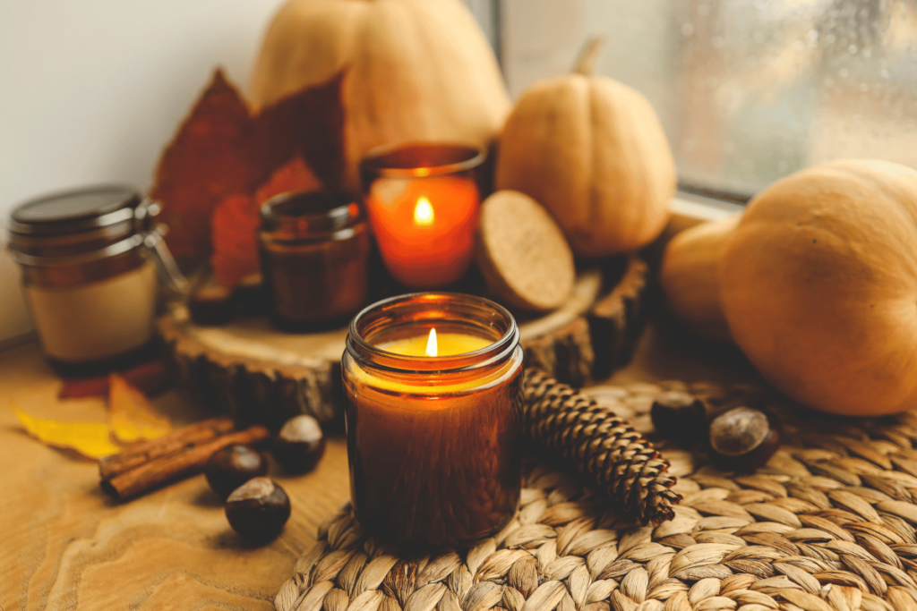Natural elements like acorns and pine cones are brilliant for fall cottage home decor.
